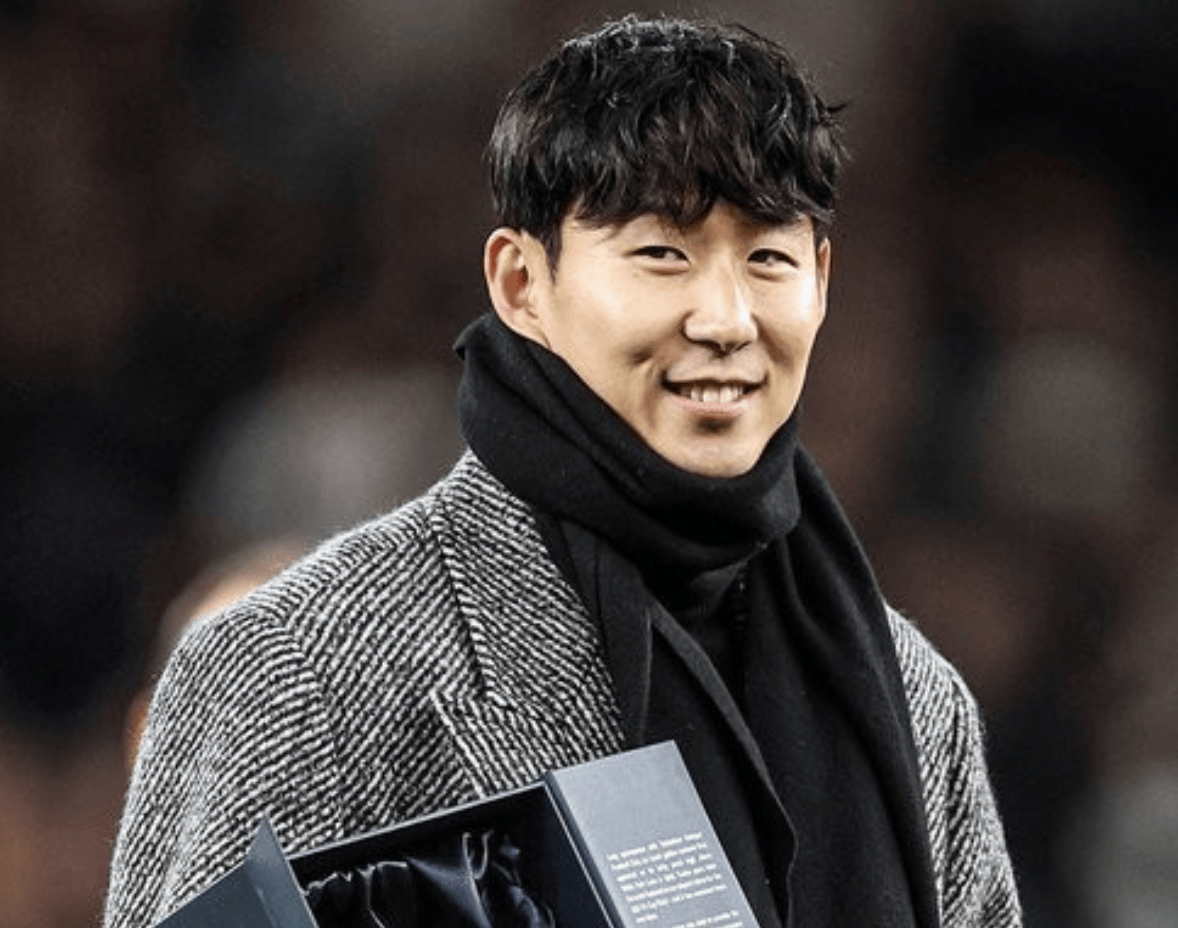 拜仁横扫勒沃库森,孙兴慜带队取胜 拜仁横扫勒沃库森,孙兴慜带队取胜