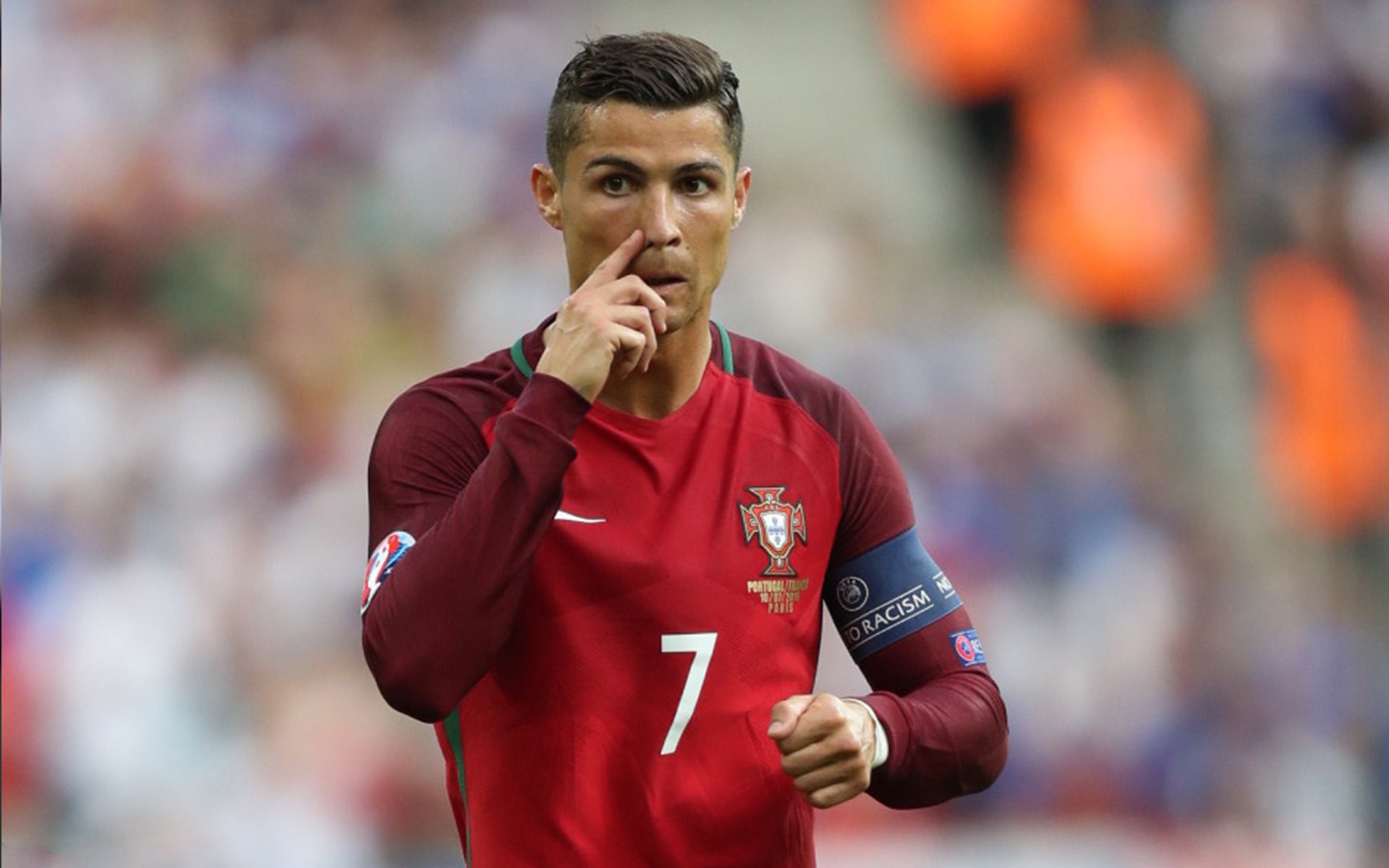 沙特血拼巴拉圭，戈麦斯在美加墨世界杯接管比赛