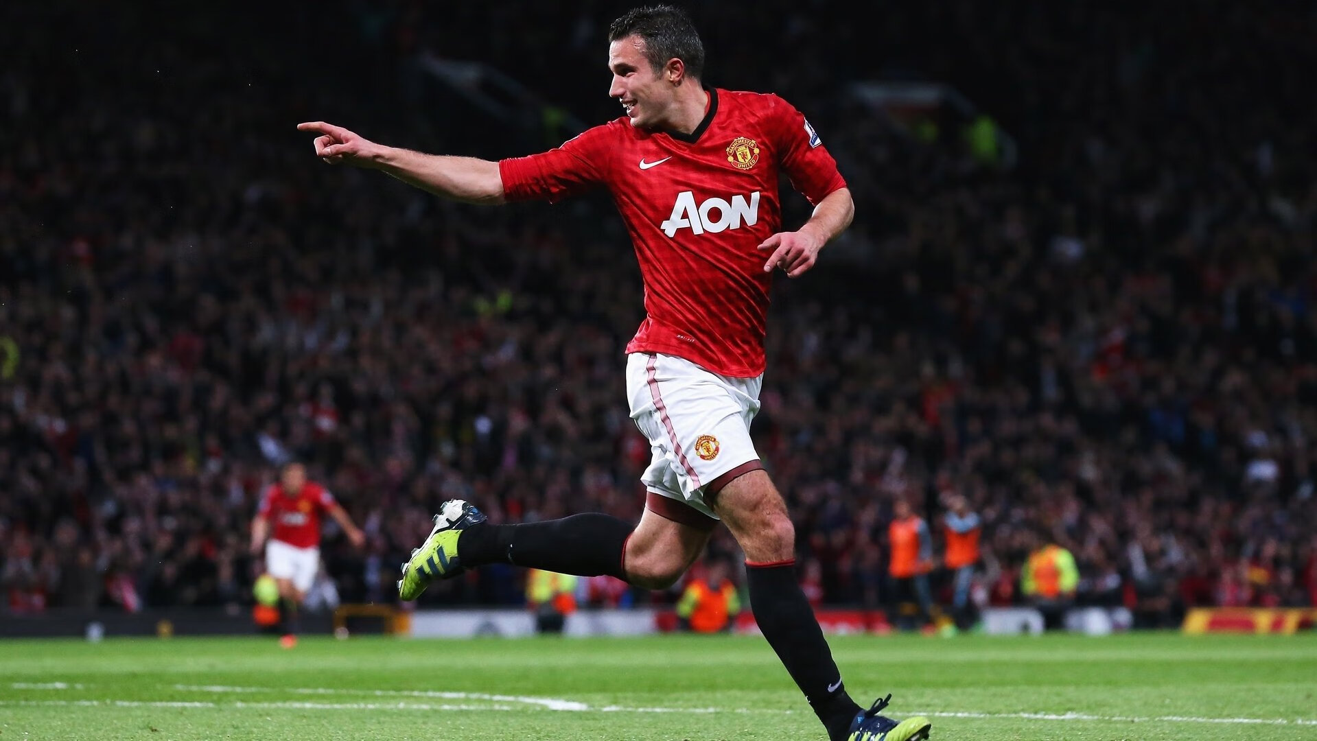 厄德高，从波兰铁蹄到非洲雄鹰，一个挪威人的足球救赎